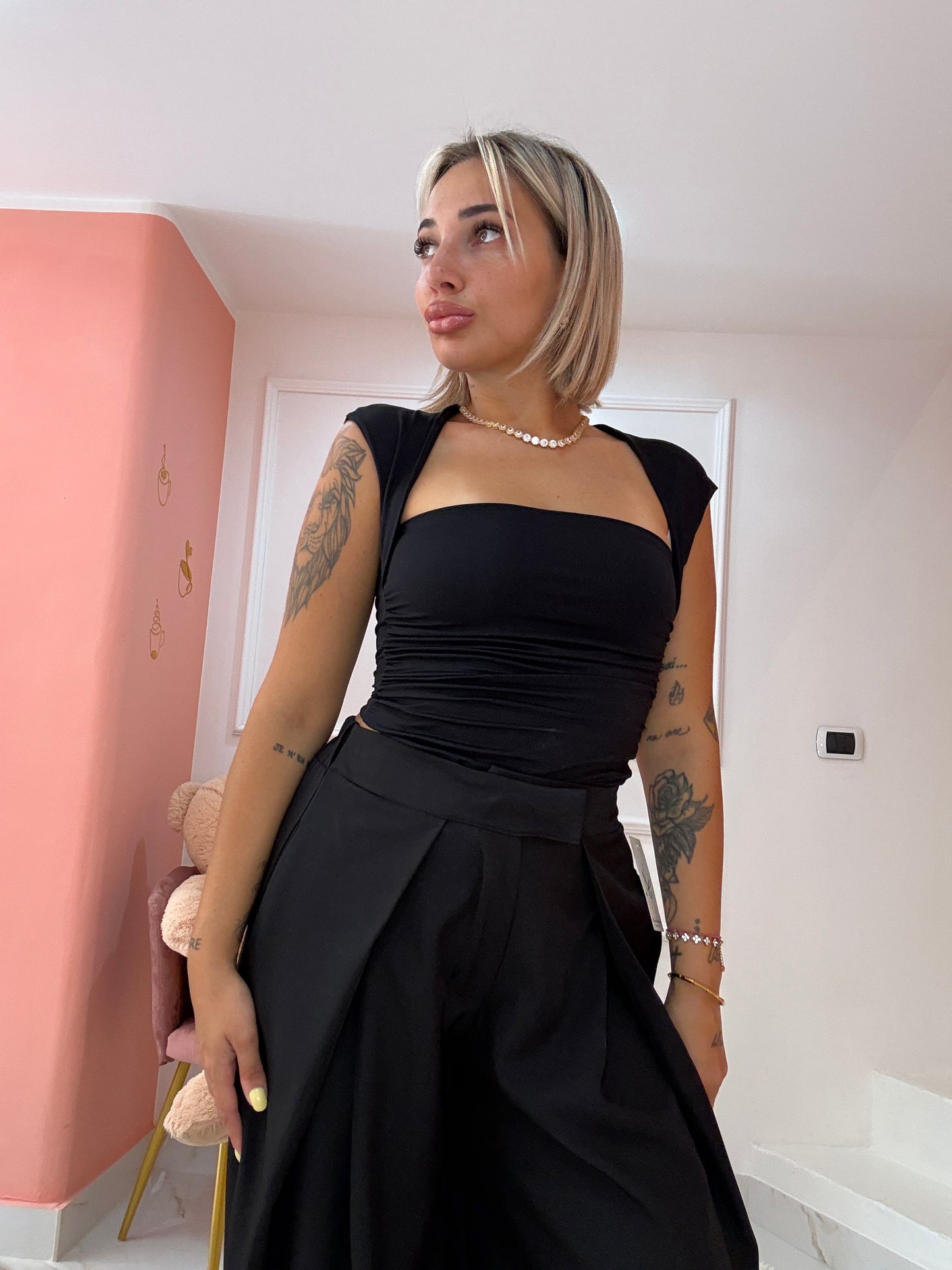 MAGLIA KYM NERA